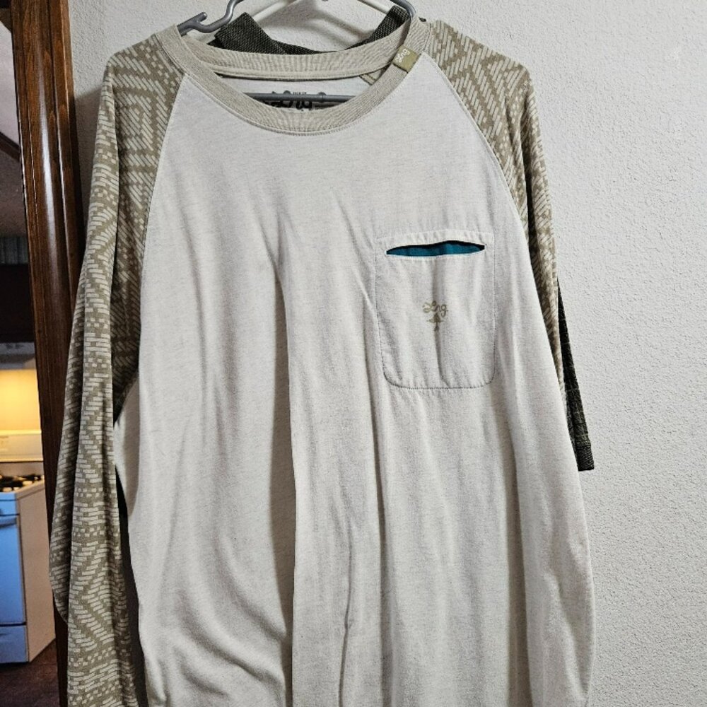 LRG 2XL Mens long sleeve tshirt
